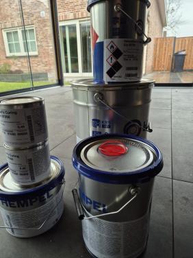 Een complete set van 6 ongeopende originele Hempel potten / professional