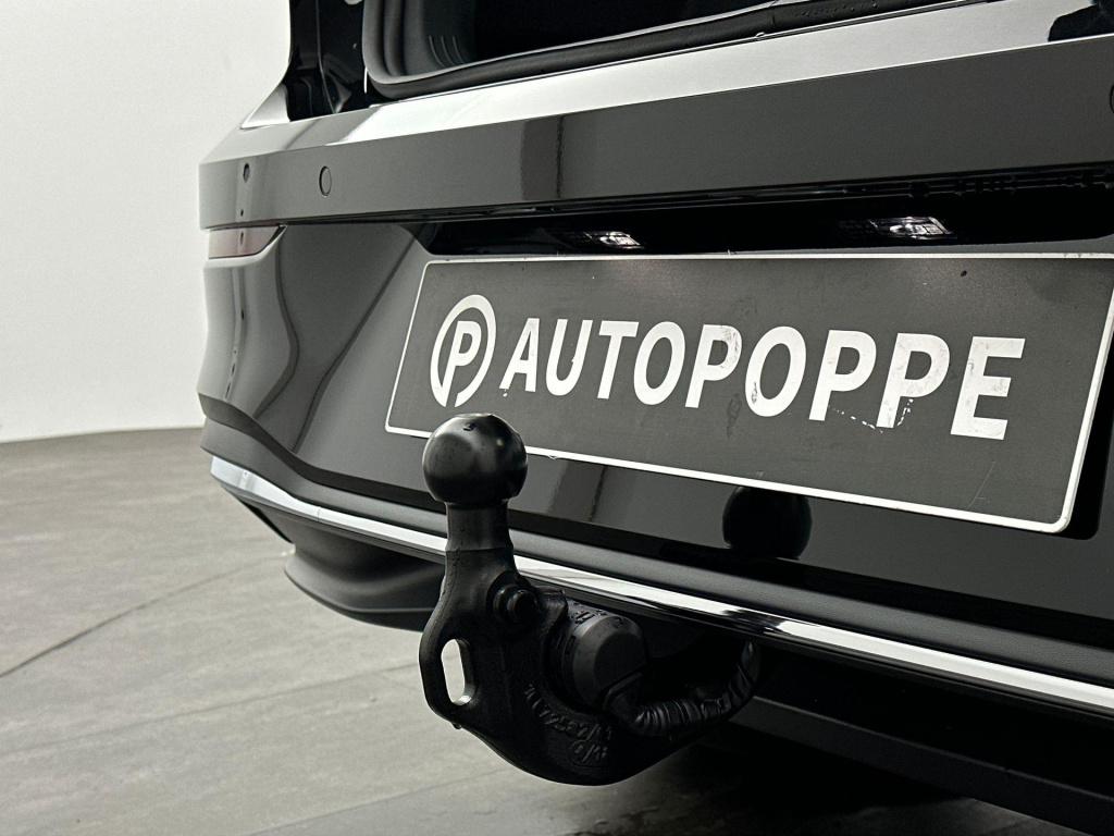 Volkswagen Golf style plug in hybride 204 pk