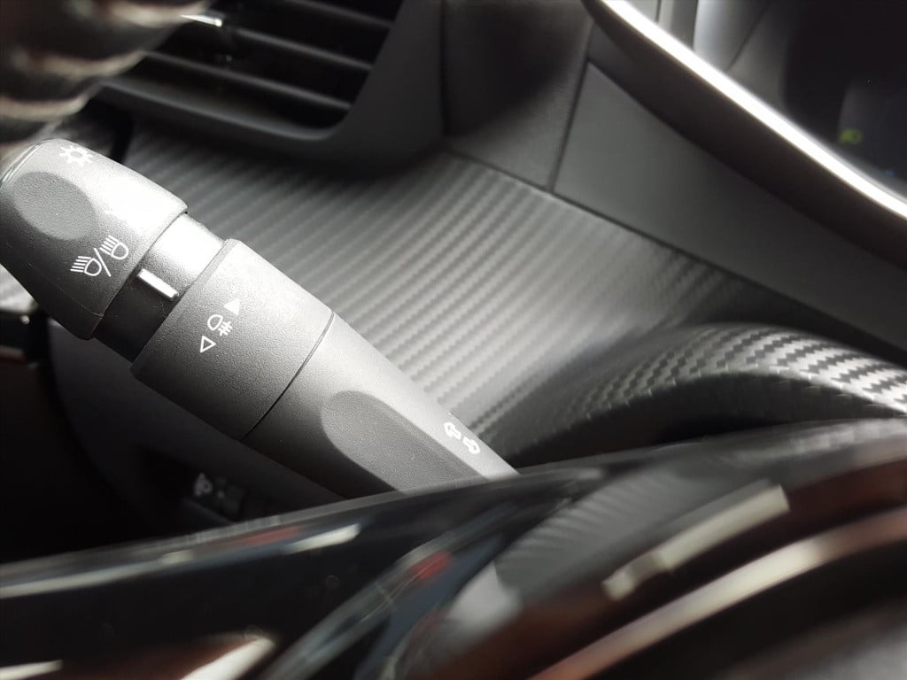 Peugeot 2008 allure pack 1.2 pt-130pk trekhaak | apple carplay & android au