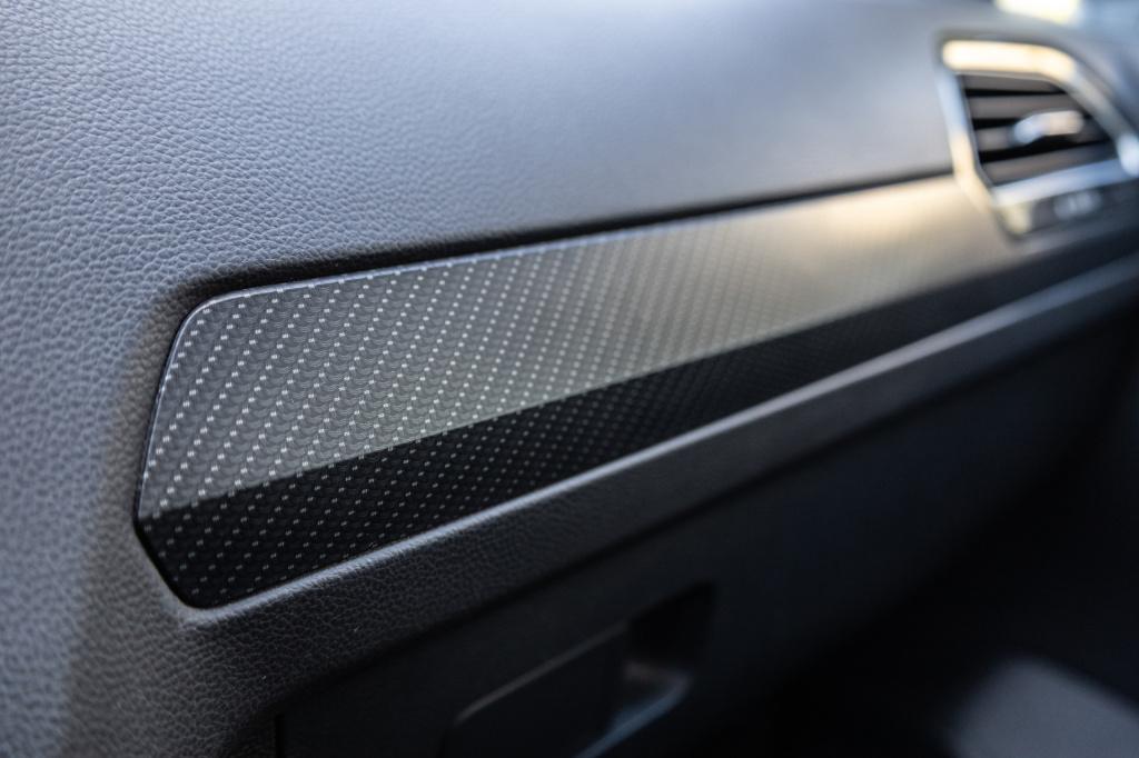 Volkswagen Tiguan 1.4 tsi ehybrid 2x r-line business+ ✅pano✅matrix✅acc✅cam