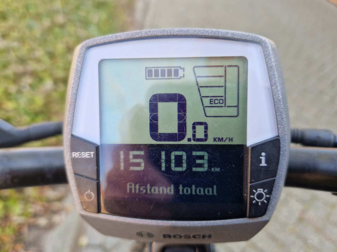 Keurig nette Cube elektrische fiets met Bosch middenmotor