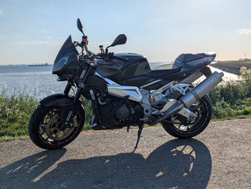 Aprilia Tuono 1000 R V2