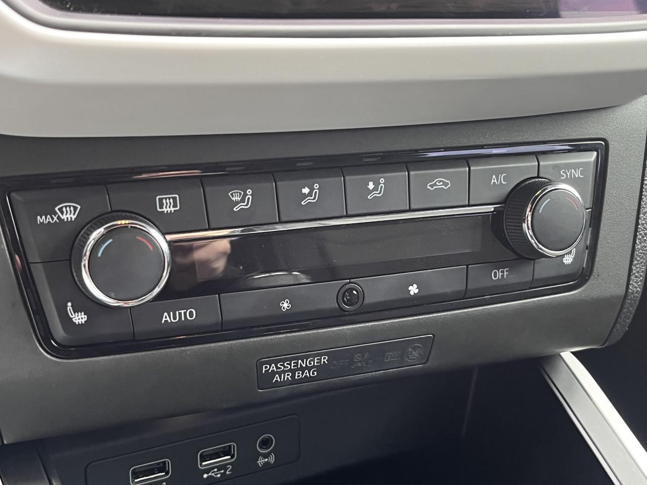 Seat Arona - 2017 - 6 versnellingen/ACC/Stoelverwarming