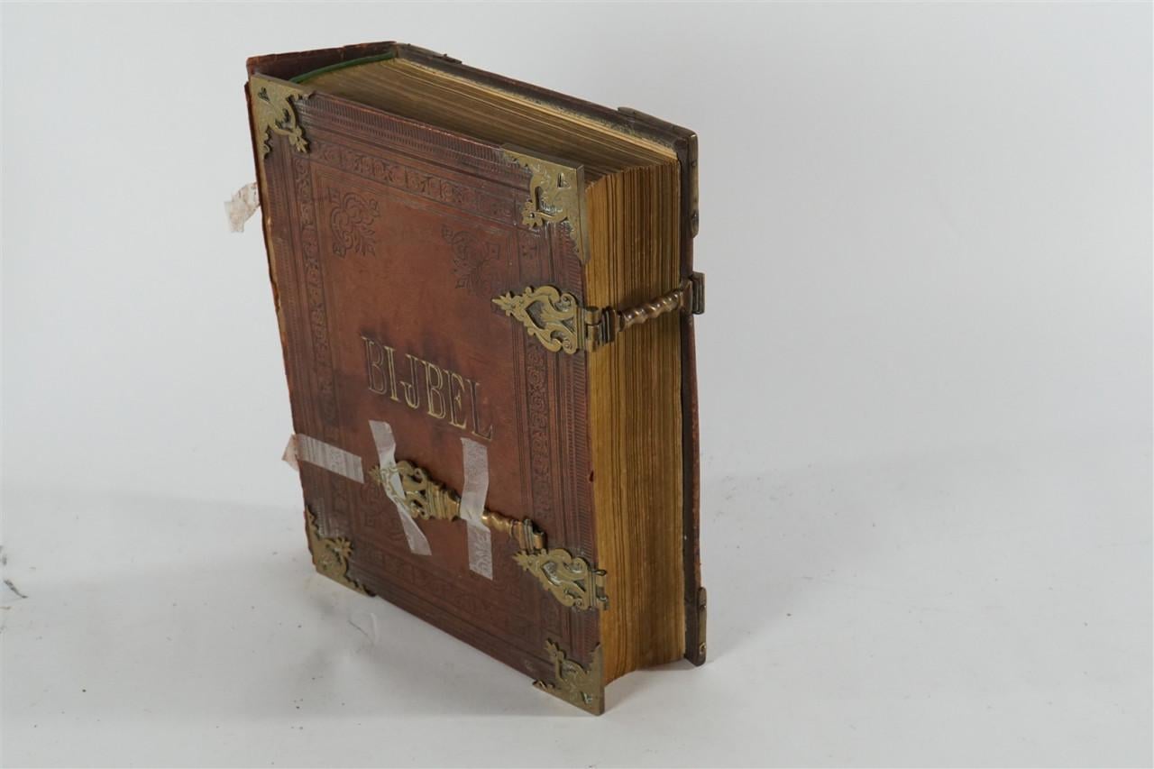 Antieke bijbels en theologische literatuur