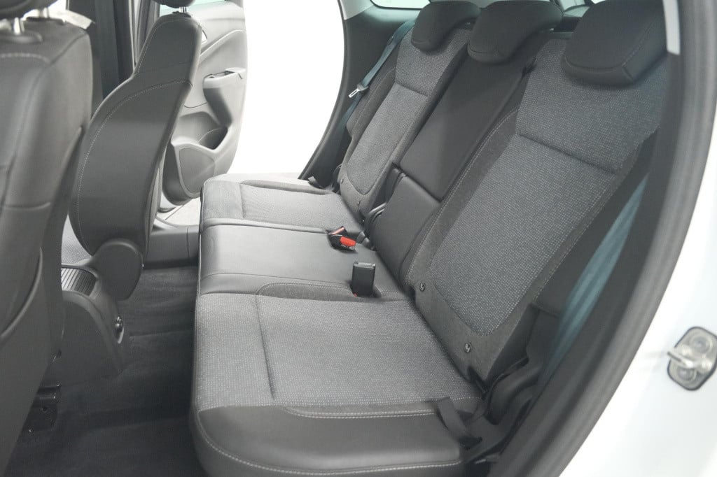 Opel Crossland X turbo 130 at6 elegance | camera | parkeersensoren | naviga