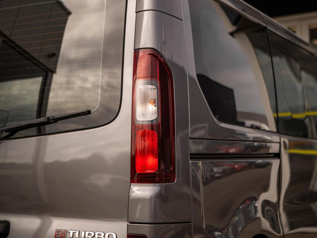 Opel Vivaro tourer 8p 1.6 cdti biturbo 125pk l1h1 | navigatie | trekhaak | 