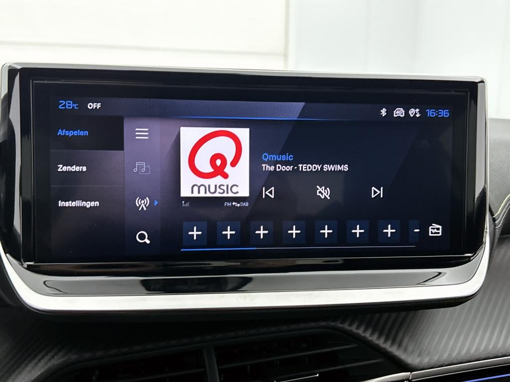 Peugeot 208 hybrid 145pk automaat gt | rijklaar | adaptief cruise control |