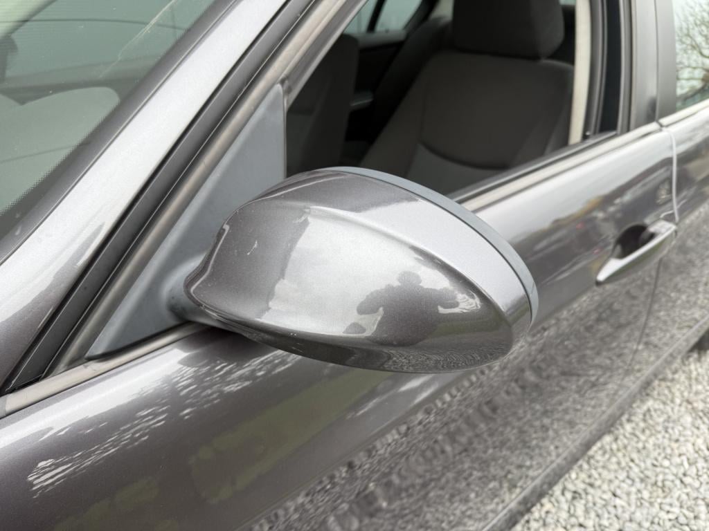 BMW 3-serie 320i 150pk executive sedan