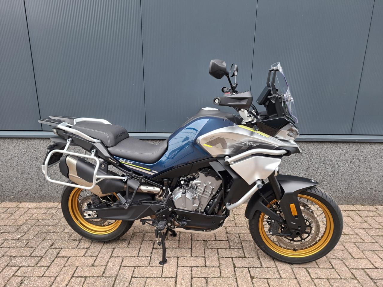 CF Moto MT 800 Touring