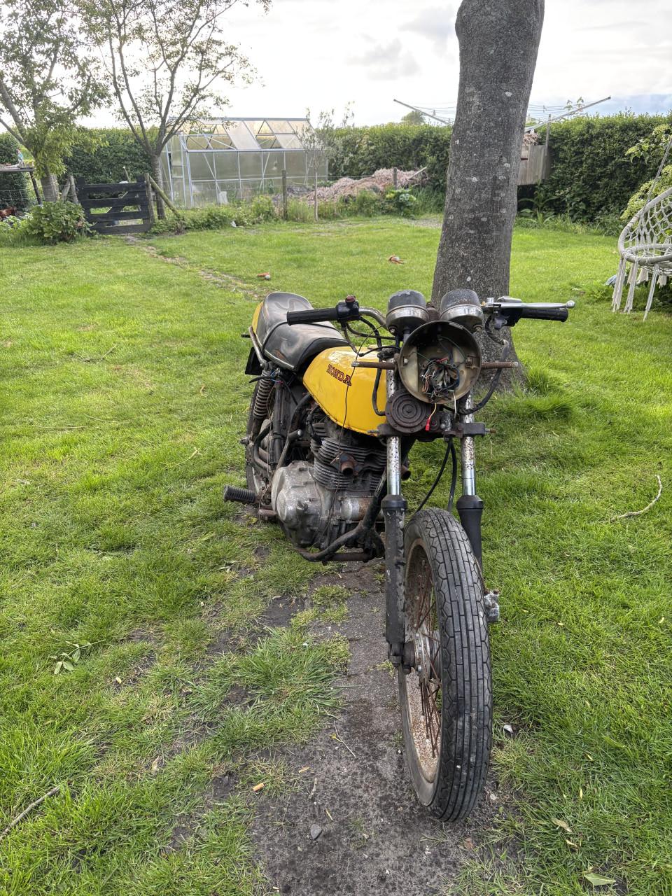 Honda cj250t
