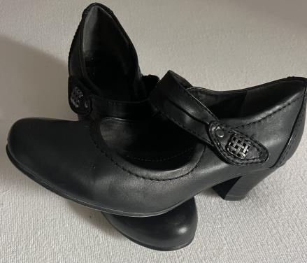 Zwarte schoen
