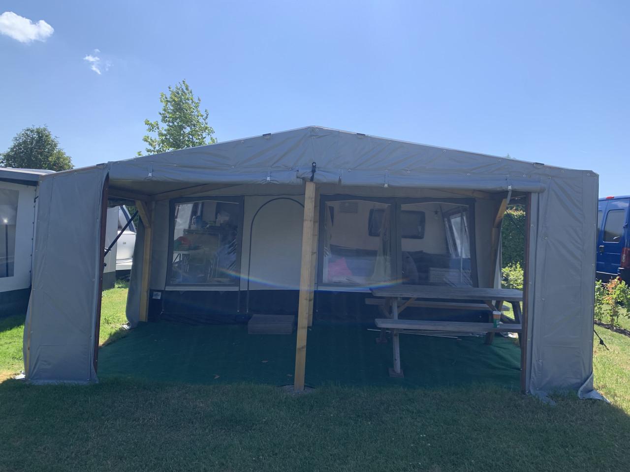 Tourcaravan Hobby Excellent