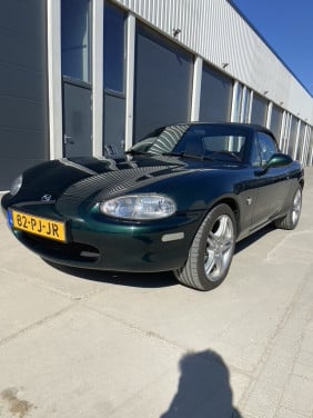 Mazda MX 5 in showroomconditie