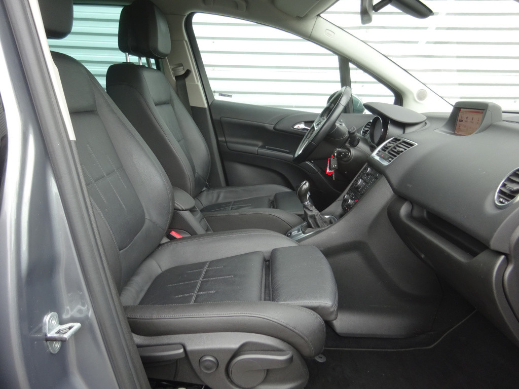 Opel Meriva 1.4 turbo cosmo leder / climate / trekhaak / navi / cruise cont