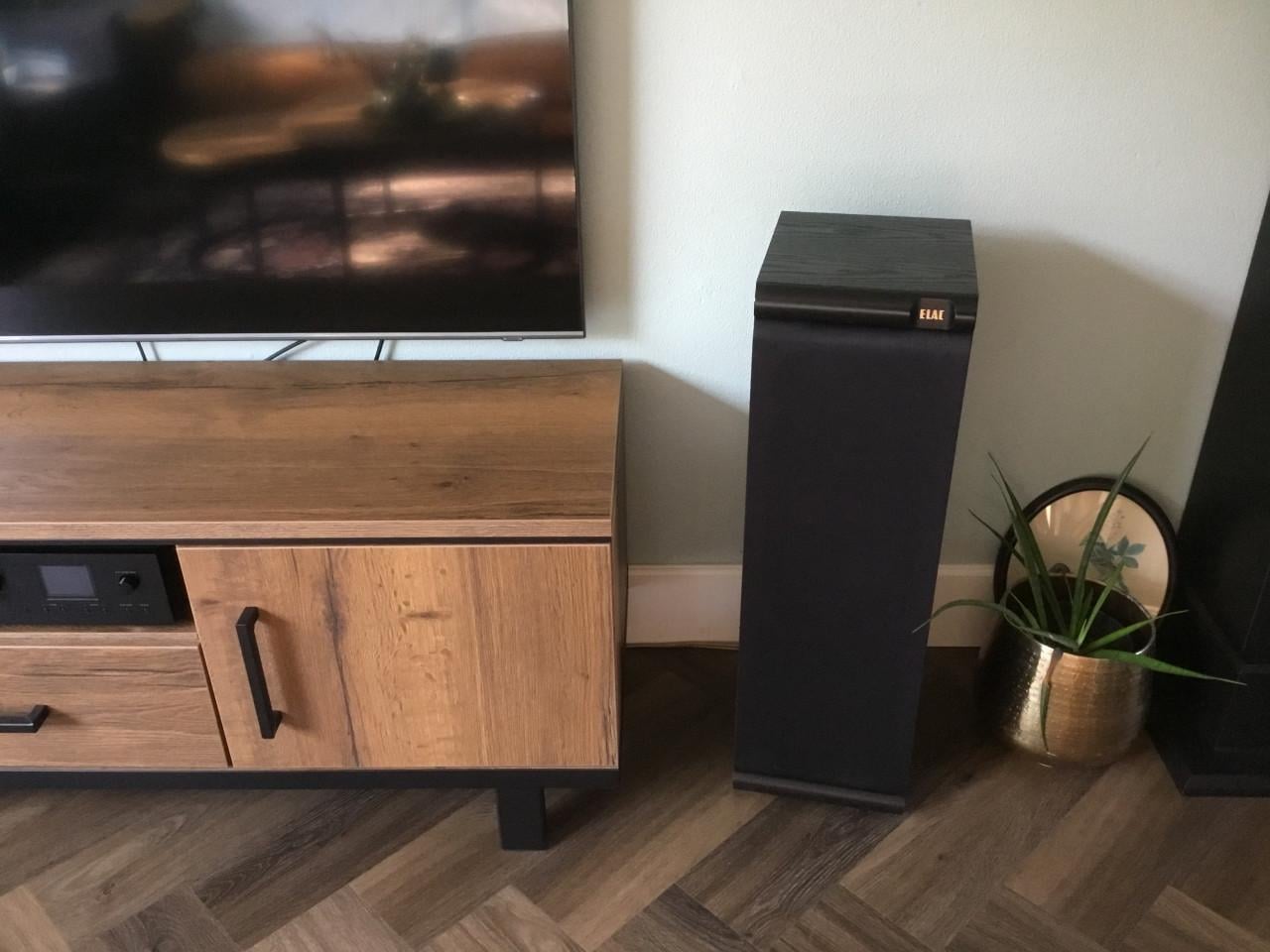 Elac luidsprekers