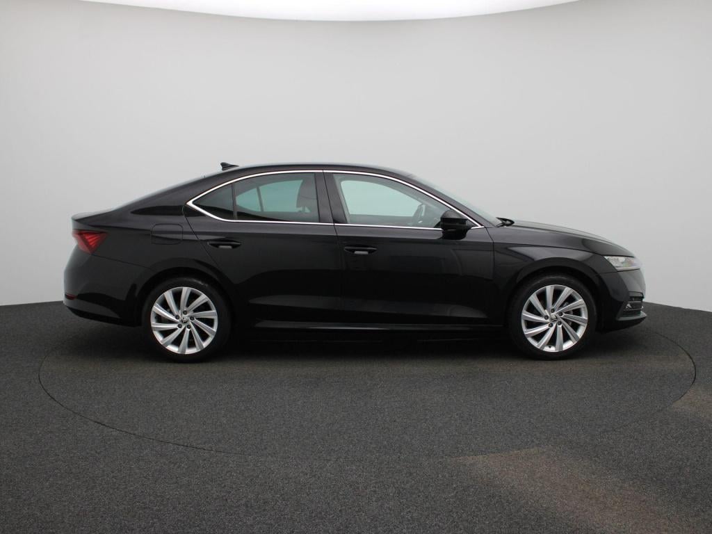 Skoda Octavia 1.0 tsi business edition | apple carplay / android auto | nav