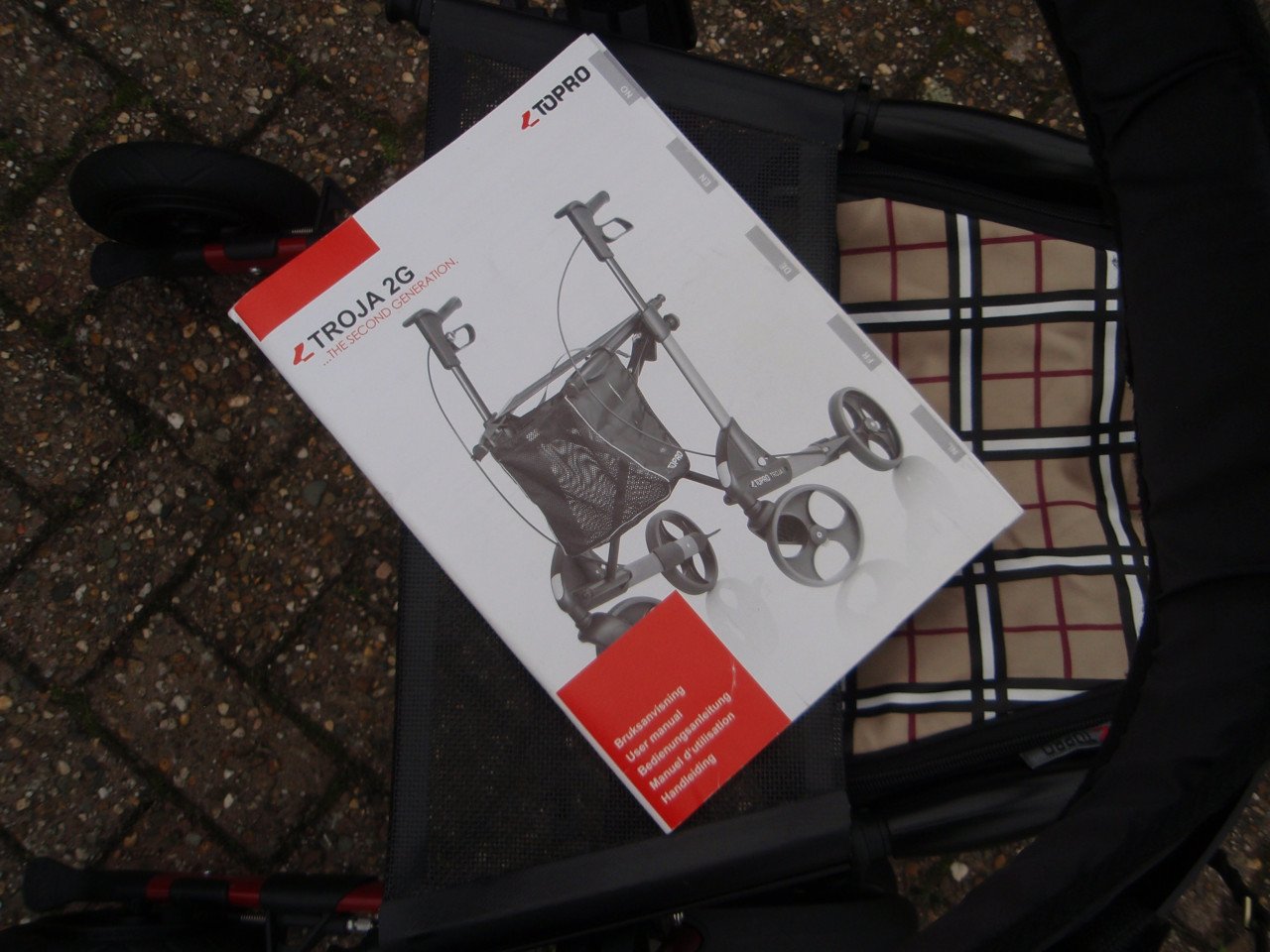Zgan Topro  2G opvouwbare lichtgewicht rollator met zitje tas en rugsteun