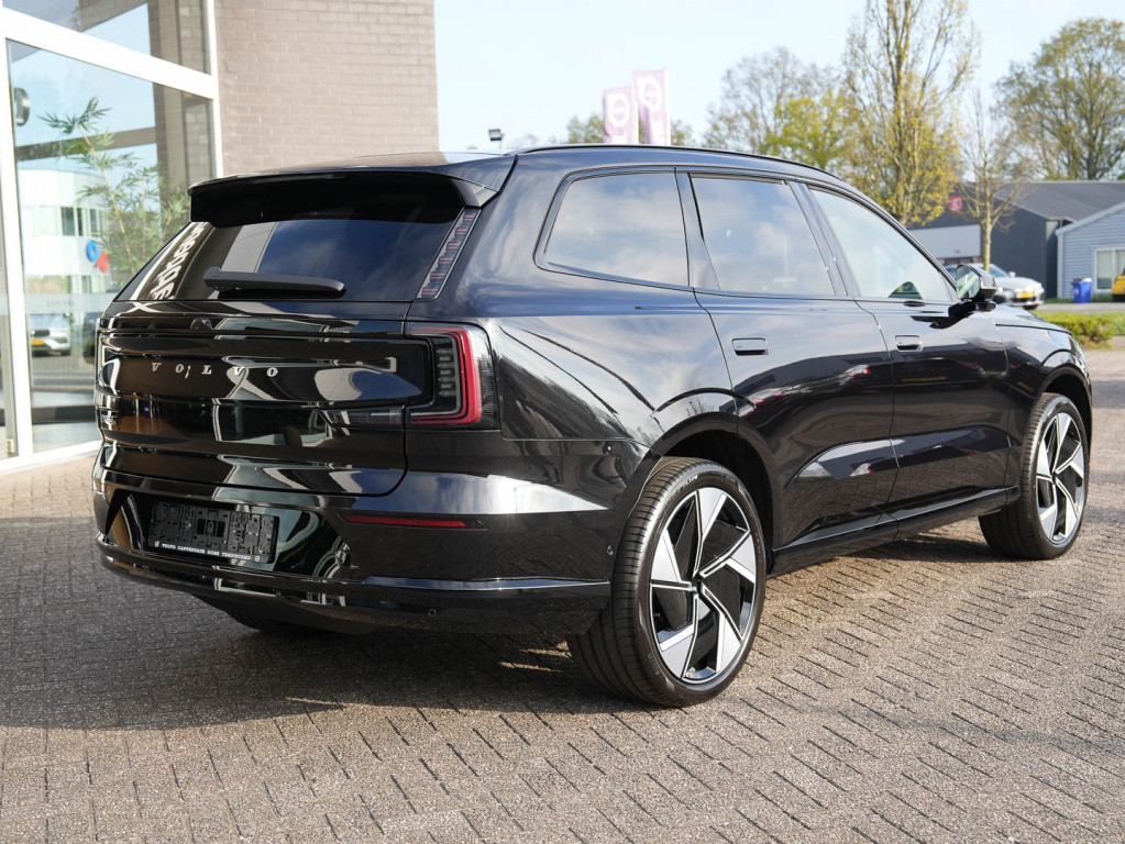 Volvo Ex90 ex90 twin motor awd ultra pilot assist / 22 inch
