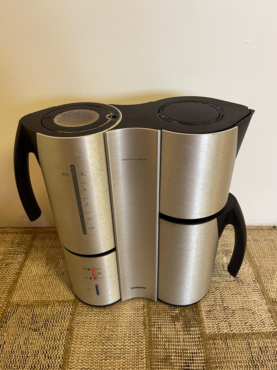 Stijlvol Siemens koffiezetapparaat F.A. Porsche.