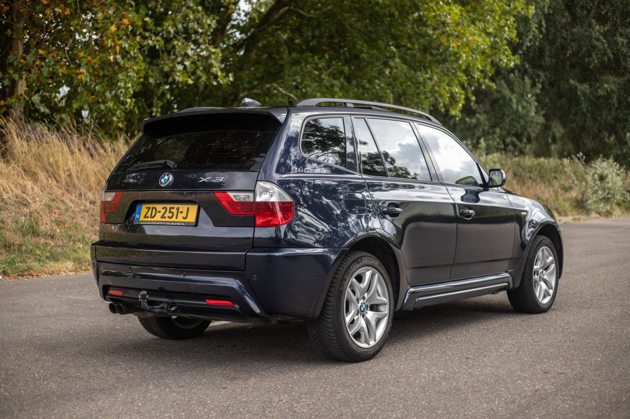 BMW X3 3.0 | 2007 | M-Sportpakket | High Executive | Handgeschakeld | Young