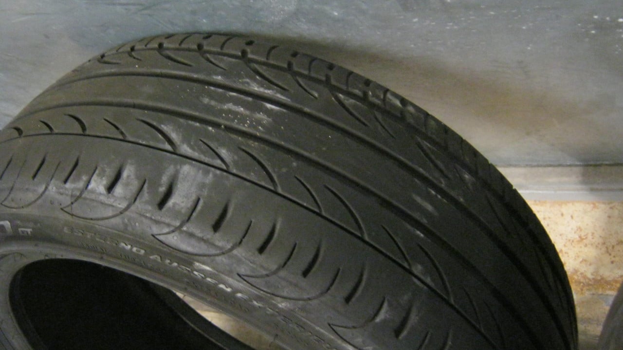 Te koop hankook ventus 2 zomerbanden 4x voor 120 euro