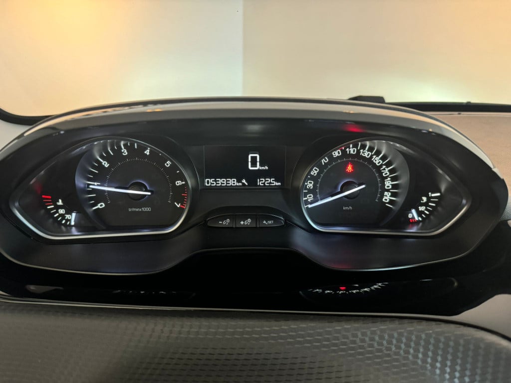 Peugeot 2008 1.2 puretech active