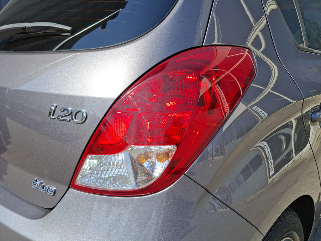 Hyundai I 20 1.2 hp i-motion 5-deurs | airco | trekhaak