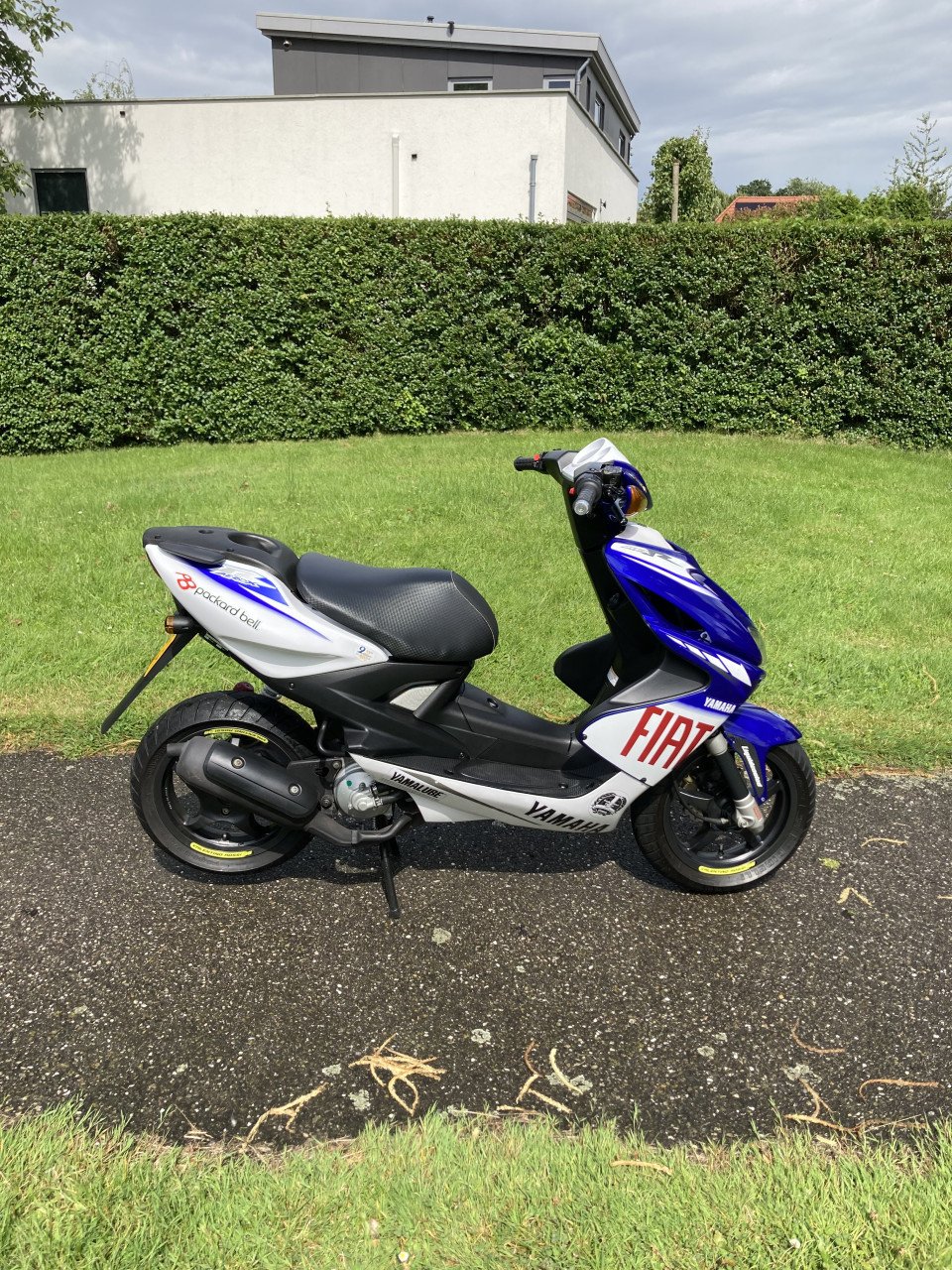 Yamaha Aerox 2010 ( Valentino Rossi )