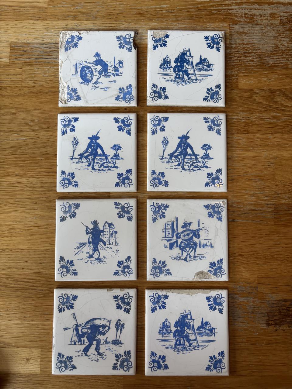 Unieke Set van 8 Villeroy & Boch Mettlach Tegels - "Saar" Periode (1947-195