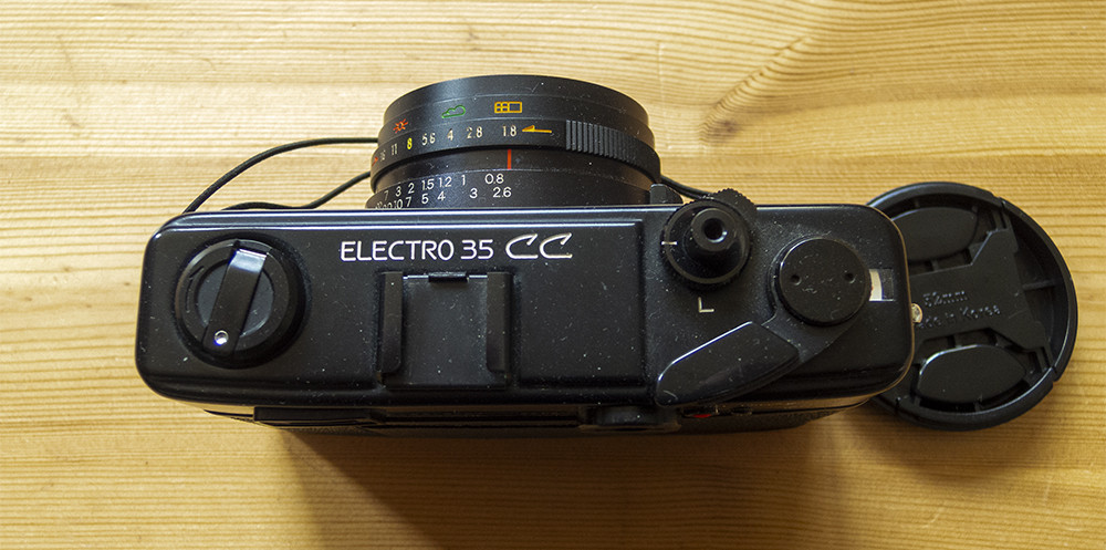 Te koop verschillende analoge +  een digitaal fototoestellen