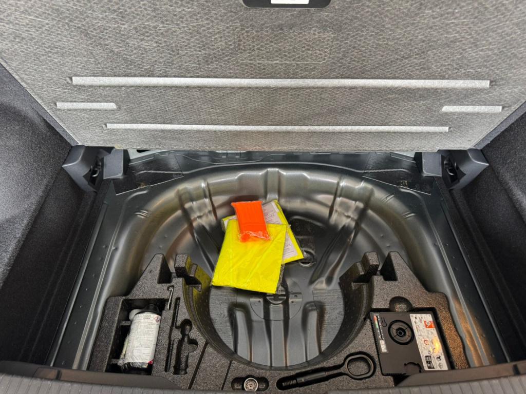 Volkswagen T-roc 1.5 tsi life edition