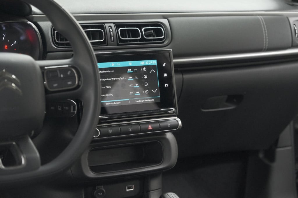 Citroen C3 puretech 82 c-series | navigatie | climate control | apple carpl