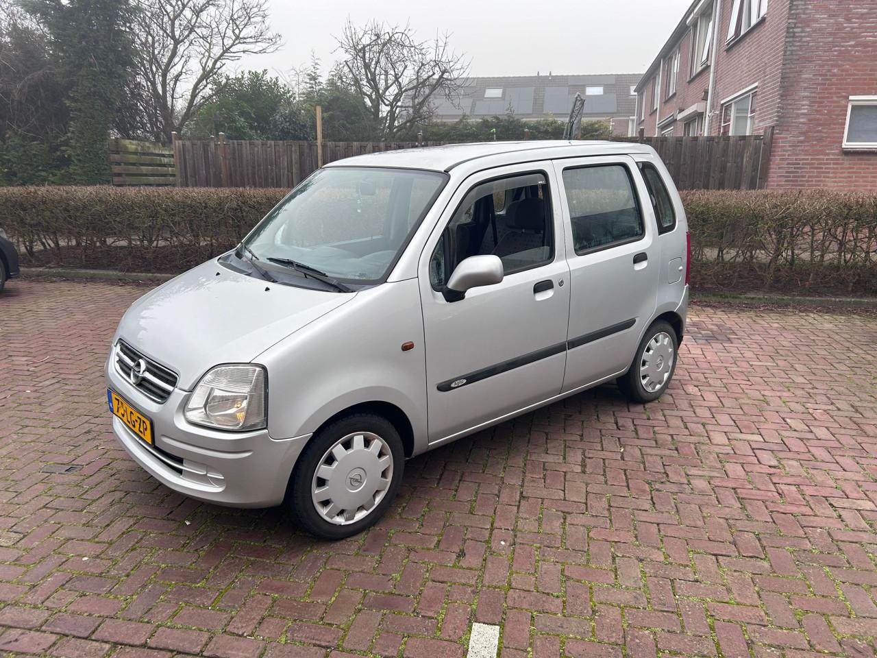 Opel Agila 1.2