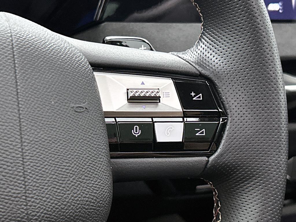 Ds Ds 4 130 pk performance line | rijklaar | panoramdak | elektische stoele