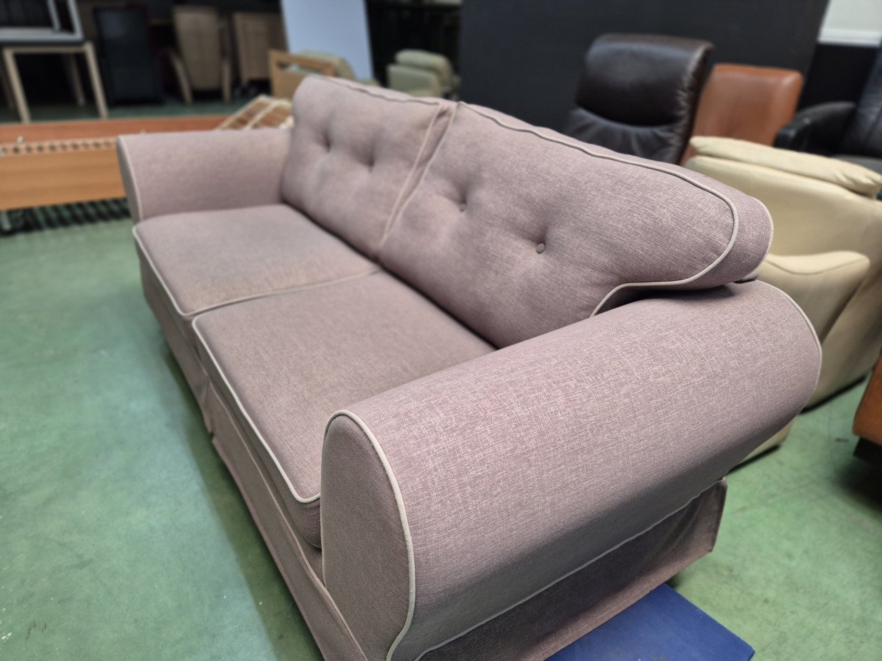 Mooi bank met fauteuil