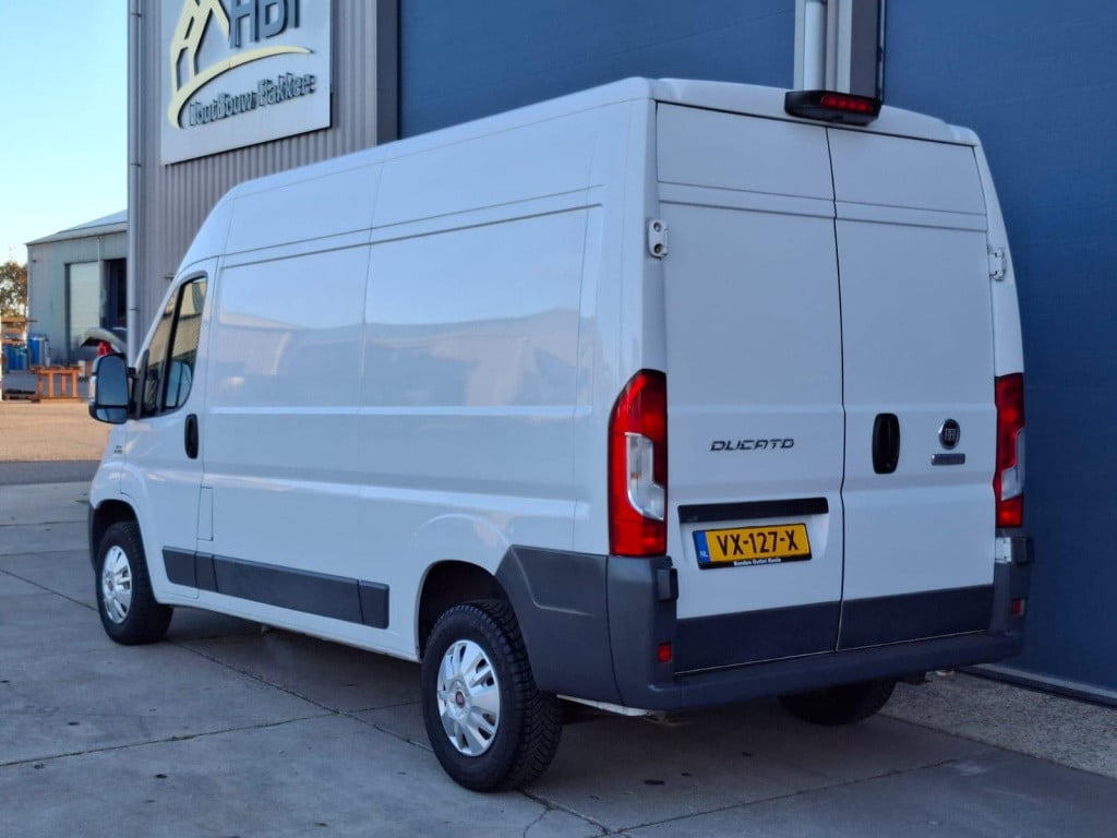 Fiat Ducato 33 2.3 multijet l2h2 airco / cruise controle / navi / n.a.p / 3