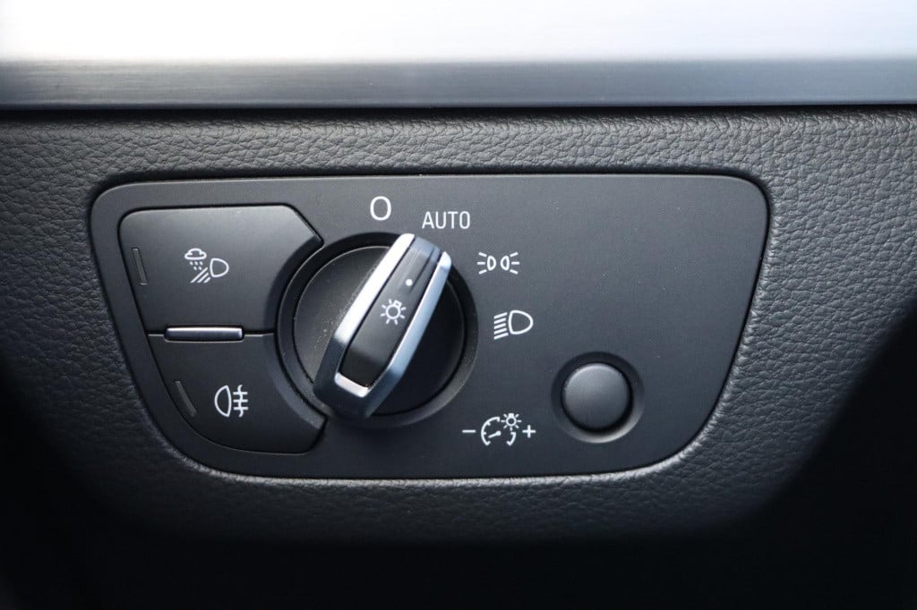 Audi Q5 50 tfsi e quattro s-tronic s edition