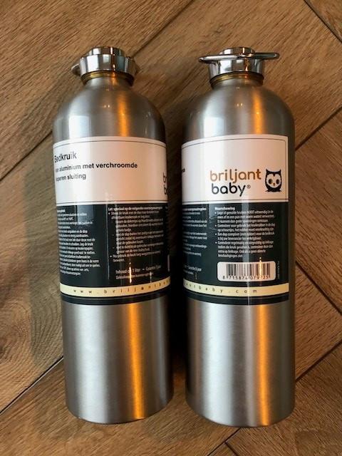 Set van 2 kruiken en 2 kruikenzakken!