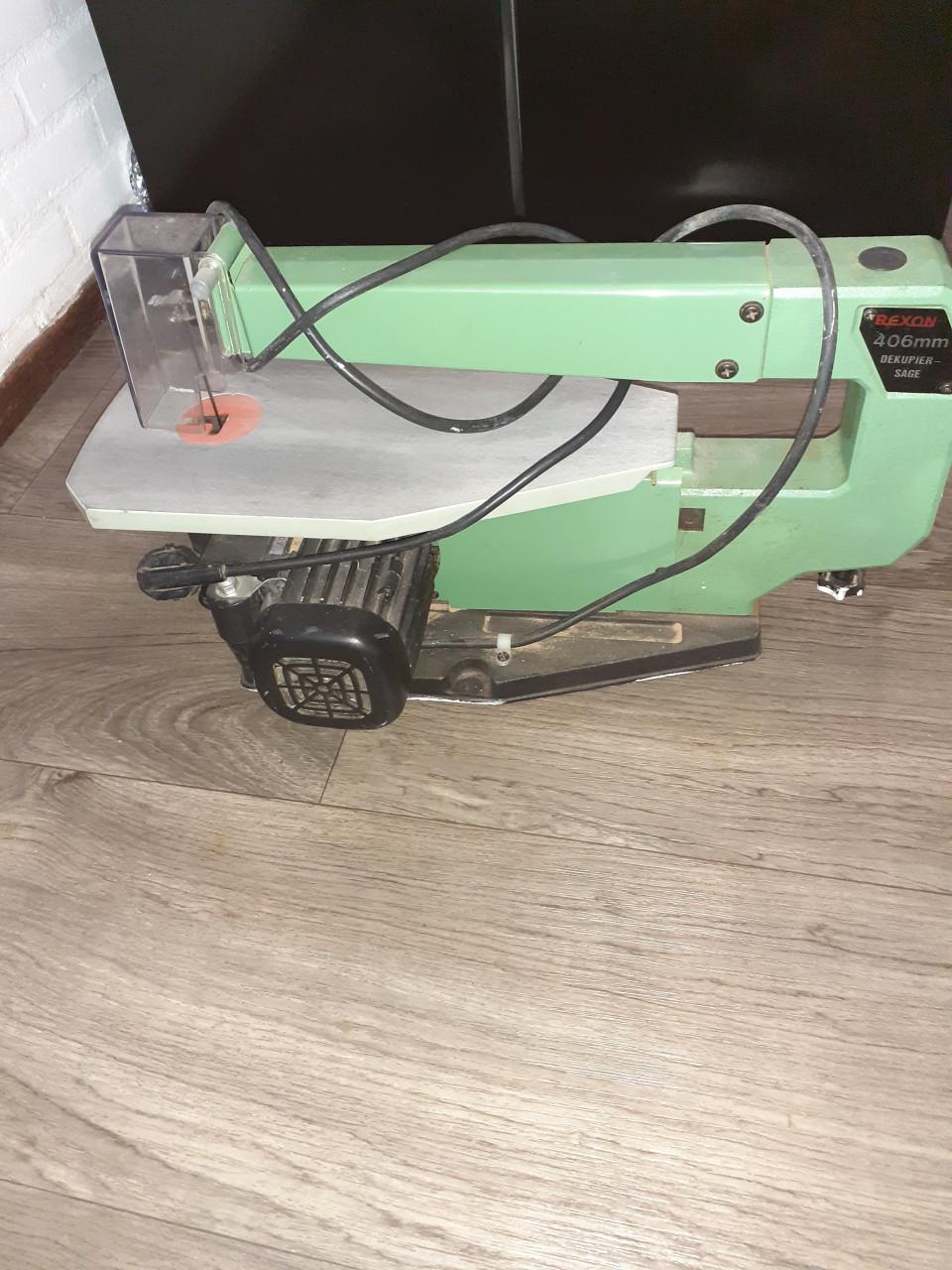 Figuurzaag machine