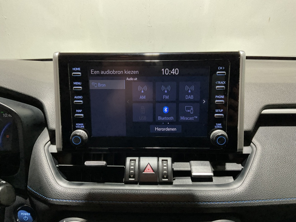 Toyota Rav4 2.5 hybrid awd bi-tone | trekgewicht 1650 kg |
