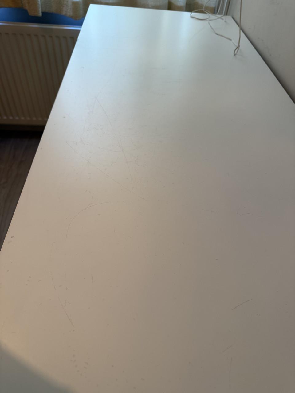 Commode kidsmill XL wit met een ledikant