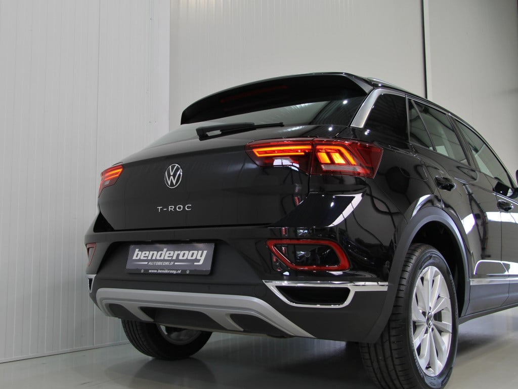 Volkswagen T-roc 1.5 tsi 150pk dsg style | private lease!