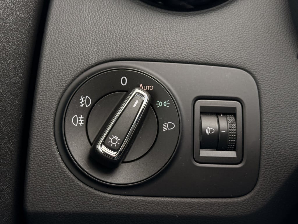 Seat Ibiza 1.0 ecotsi style | parkeersensoren | cruise control | airco | bl
