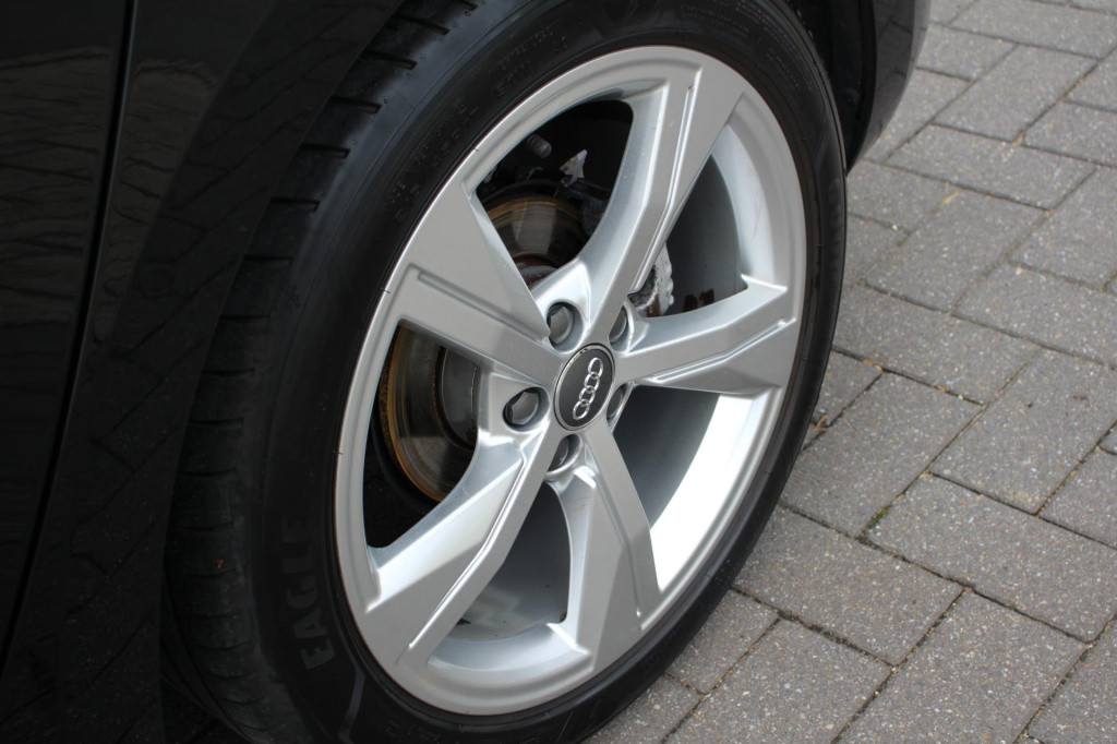 Audi A1 Sportback 30 tfsi s line - virtual - led - matrix - cruise - carpla