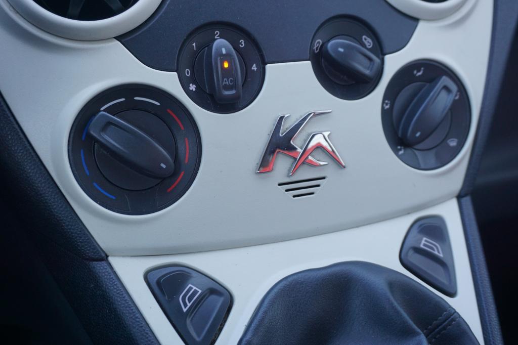 Ford KA 1.2 cool&sound airco / elektr. ramen / nap / apk t/m 04-2027