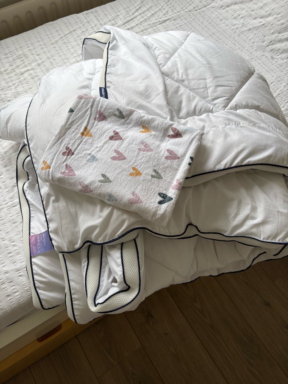 Compleet 1 persoons bed incl matras en beddengoed
