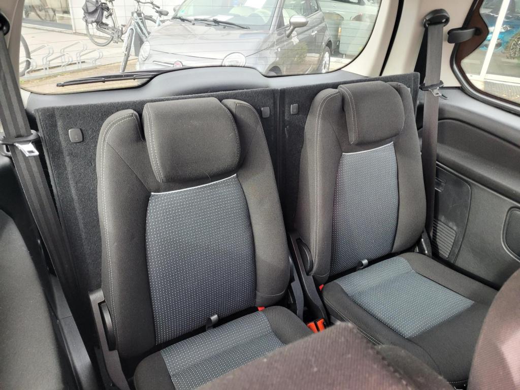 Ford Galaxy 1.6 scti trend business