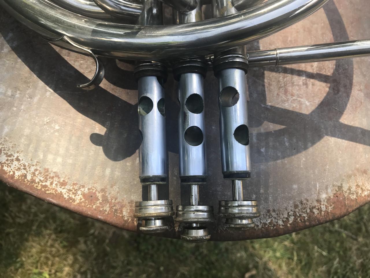 Franse hoorn ANTOINE COURTOIS PARIS