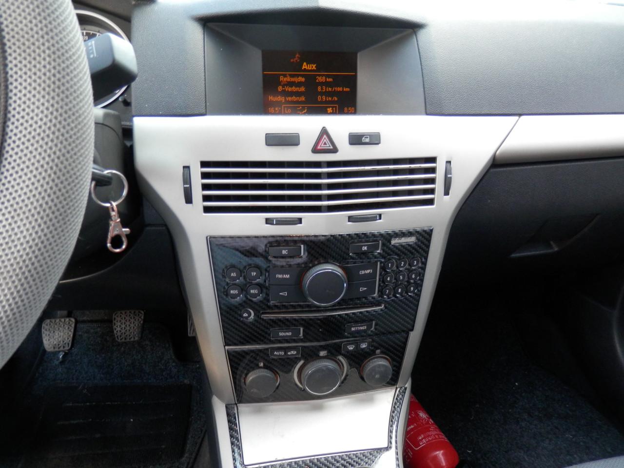 Auto Garant Biedt Aan: Opel Astra 1.4 Business