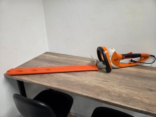 STIHL HSE 71 - gebruikte elektrische heggenschaar